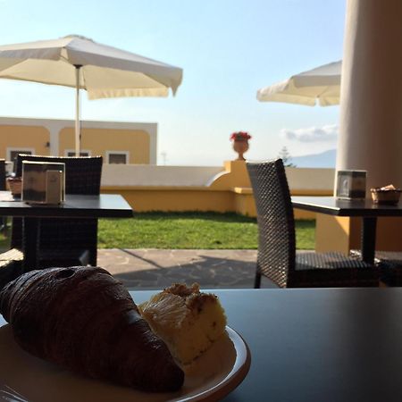 Hotel Arcangelo - Salina Santa Marina Salina Buitenkant foto