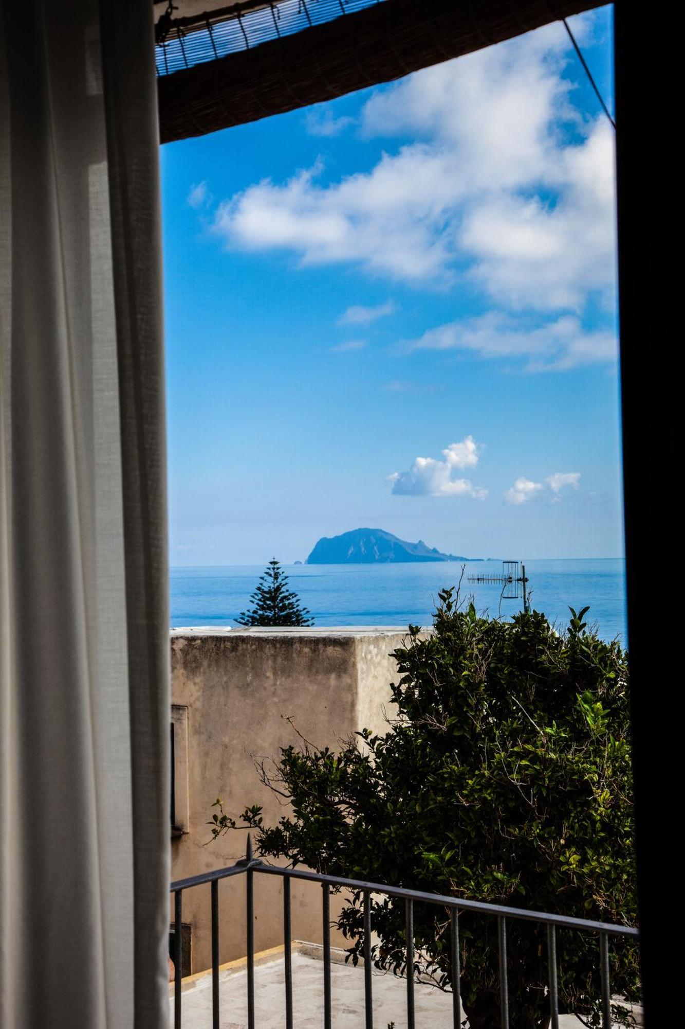 Hotel Arcangelo - Salina Santa Marina Salina Buitenkant foto