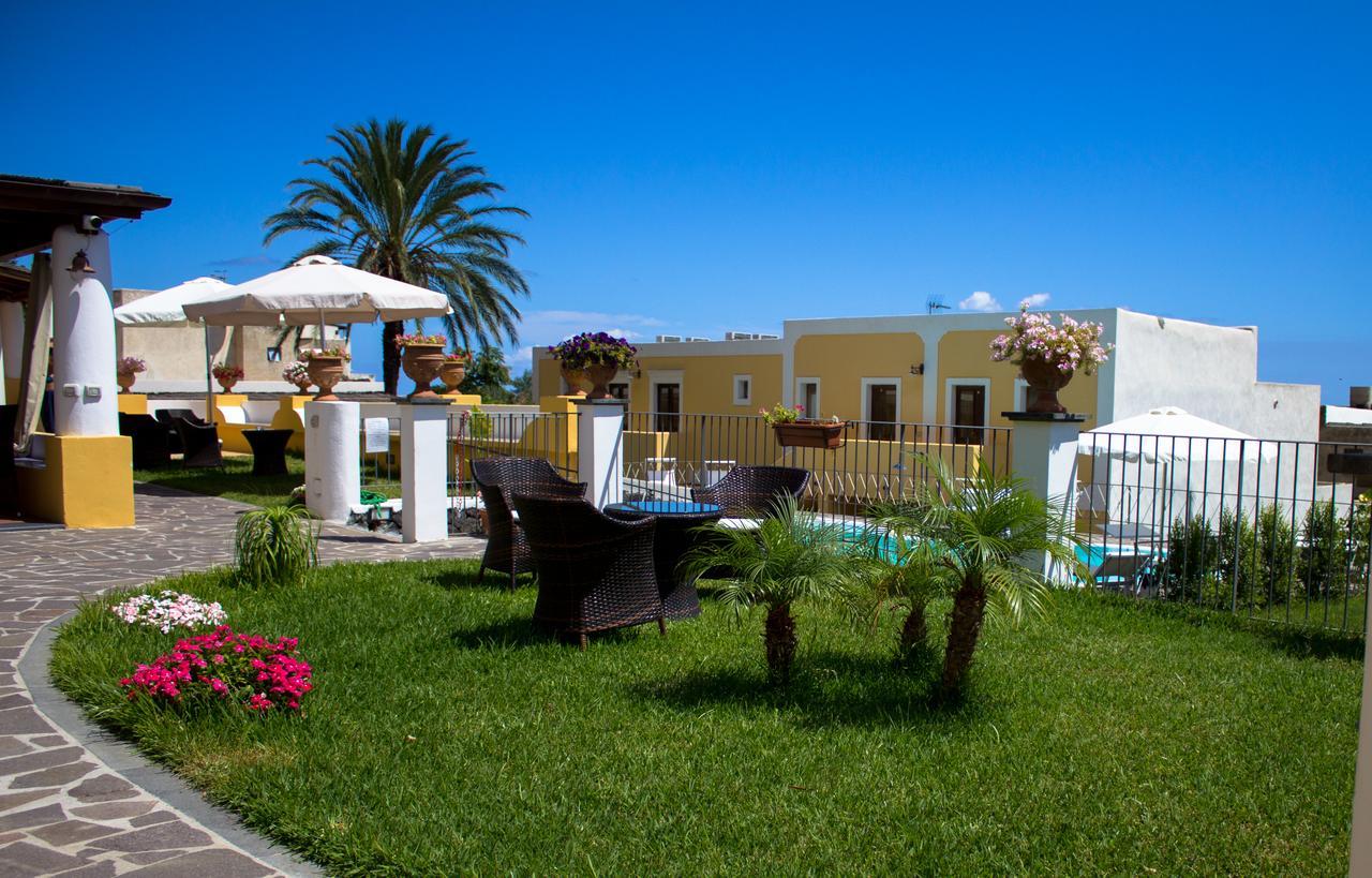 Hotel Arcangelo - Salina Santa Marina Salina Buitenkant foto