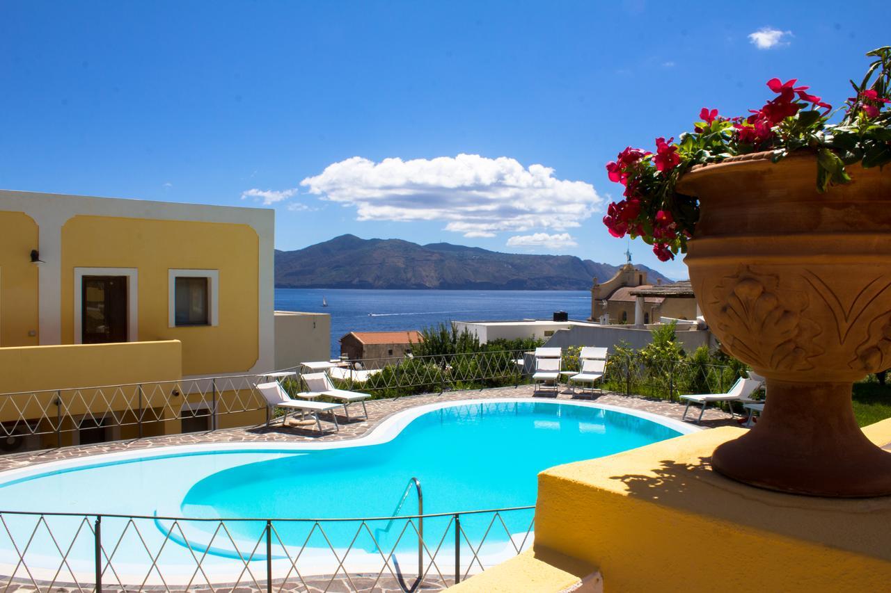 Hotel Arcangelo - Salina Santa Marina Salina Buitenkant foto