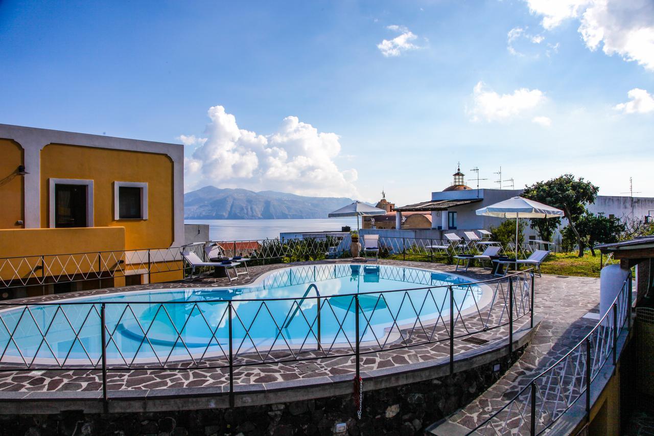 Hotel Arcangelo - Salina Santa Marina Salina Buitenkant foto