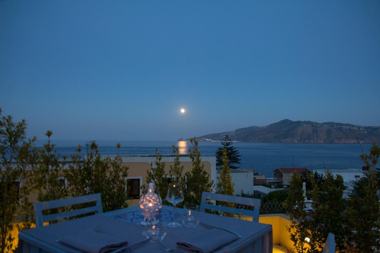 Hotel Arcangelo - Salina Santa Marina Salina Buitenkant foto